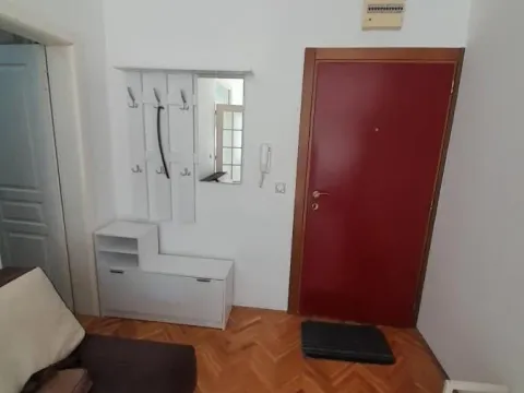 Izdavanje, jednosoban stan, 30m², Bulevar Oslobodjenja, Novi Sad Sve Podlokacije - image 7