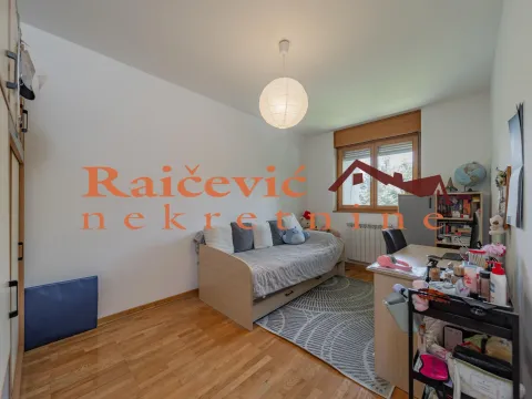 Sale, apartment, 142m², Savski Venac, Beograd - image 16