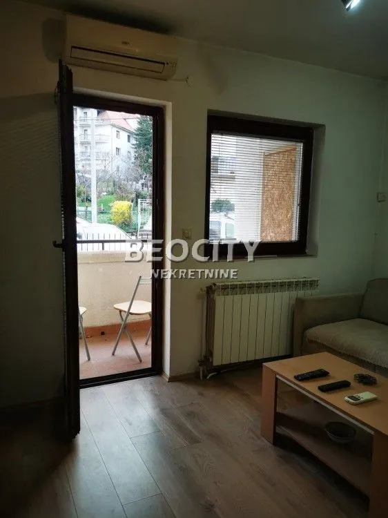 Prodaja, stan, 38m², Žarkovo, Beograd