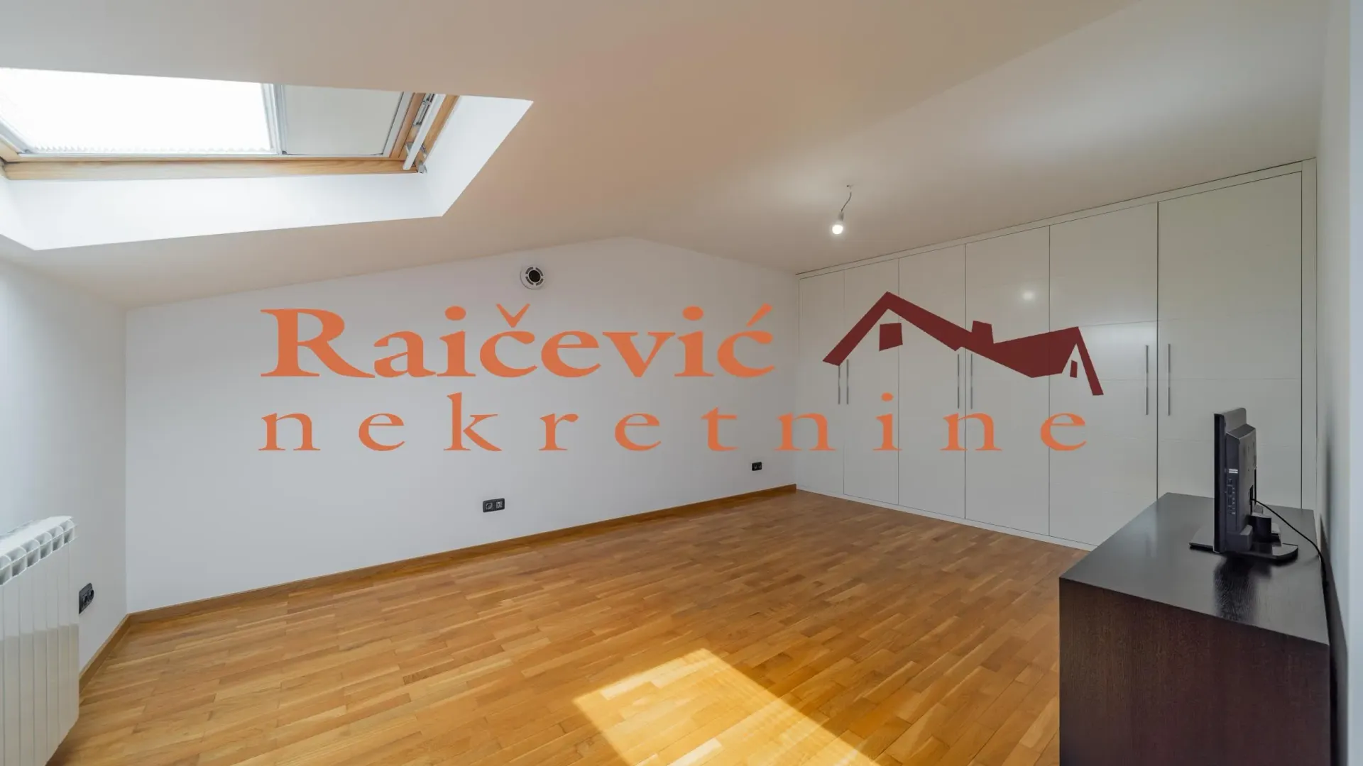 Prodaja, četvorosoban stan, 132m², Voždovac Sve Podlokacije, Beograd