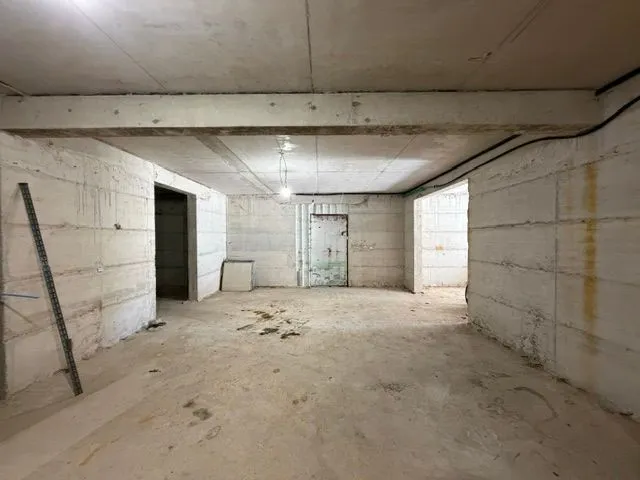 Rent, office space, 240m², Tomba, Bar