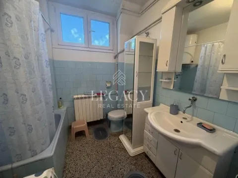 Izdavanje, trosoban stan, 65m², Palata Pravde, Beograd - image 6