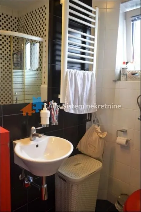 Rent, two bedroom apartment, 50m², Vračar Sve Podlokacije, Beograd