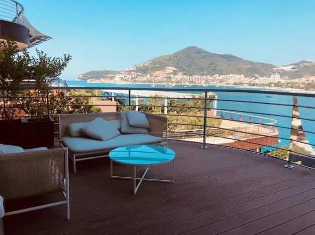Sale, two bedroom apartment, 176m², Dukley Gardens, Budva