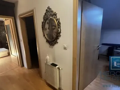 Prodaja, trosoban stan, 71m², Centar, Jagodina - image 7