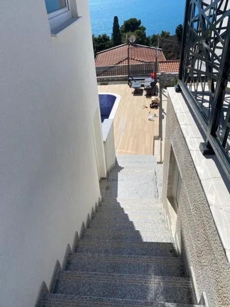 Sale, house, 300m², Šušanj, Bar