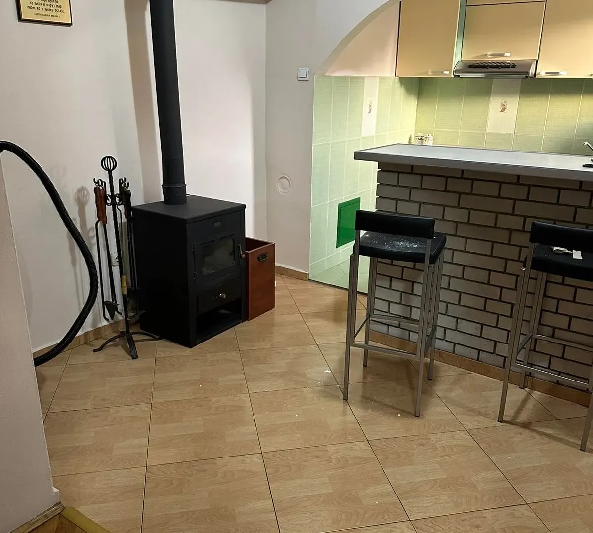 Prodaja, stan, 76m², Cetinje, Crna Gora
