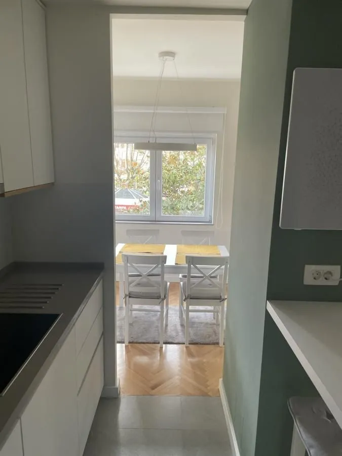 Rent, two bedroom apartment, 80m², Centar, Tivat