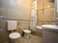 Izdavanje, dvosoban stan, 120m², Stari Aerodrom, Podgorica - image 8