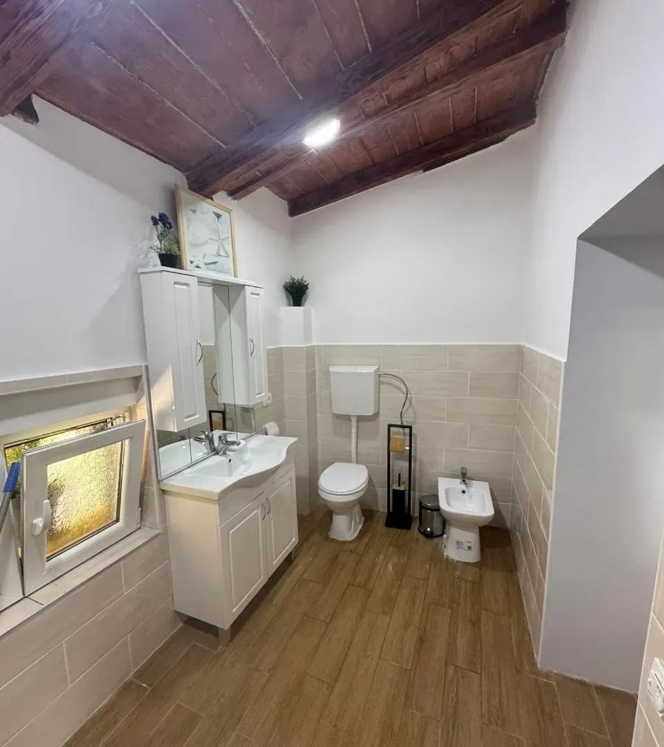 Prodaja, kuća, 208m², Obzovica, Cetinje