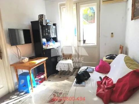 Rent, two bedroom apartment, 30m², Stari Grad, Beograd