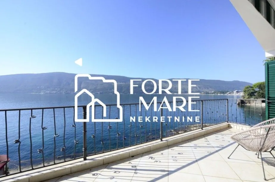 Prodaja, jednosoban stan, 81m², Herceg Novi, Crna Gora