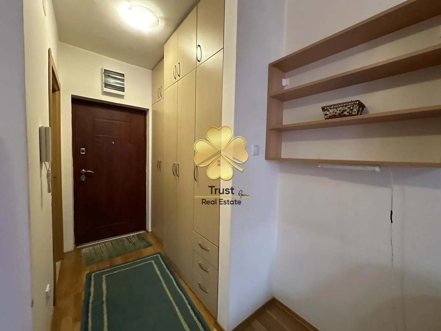 Rent, studio apartment, 33m², Tuški Put, Podgorica