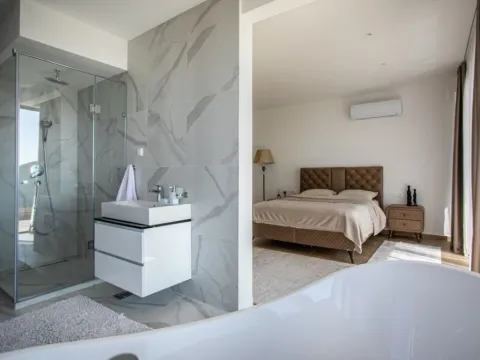 Rent, house, 670m², Krimovica, Kotor - image 7