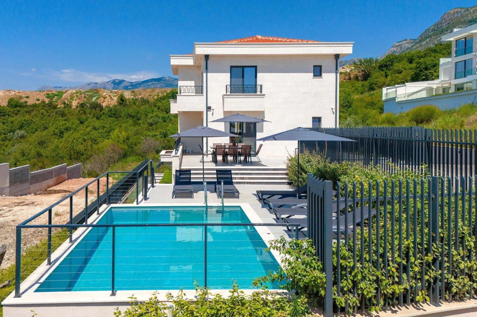 Prodaja, kuća, 318m², Budva, Crna Gora