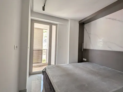 Prodaja, dvosoban stan, 90m², Rafailovići, Budva - image 3