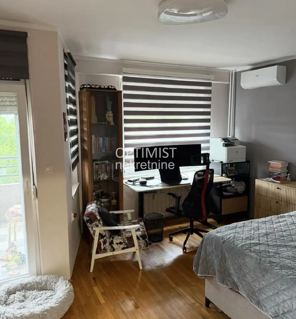 Sale, three bedroom apartment, 85m², Zvezdara Sve Podlokacije, Beograd