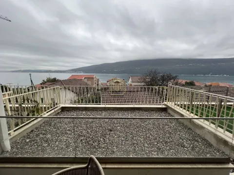 Sale, two bedroom apartment, 108m², Baošići, Herceg Novi