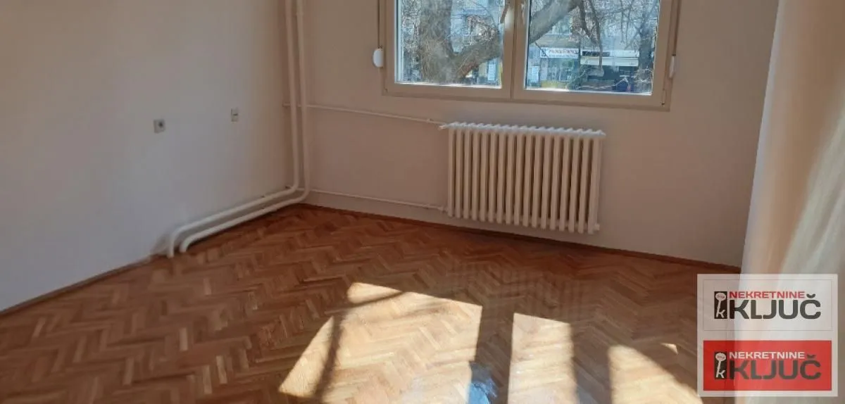 Izdavanje, jednosoban stan, 50m², Bulevar Oslobodjenja, Novi Sad Sve Podlokacije