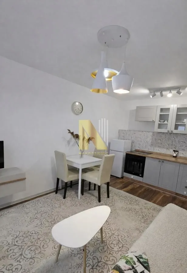 Rent, studio apartment, 29m², Bulevar Oslobodjenja, Novi Sad Sve Podlokacije
