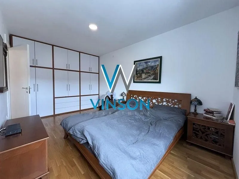 Prodaja, četvorosoban stan, 114m², Sremska Kamenica, Petrovaradin