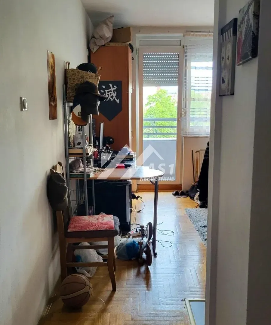 Izdavanje, stan, 25m², Grbavica, Novi Sad Sve Podlokacije