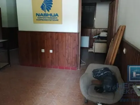 Prodaja, poslovni prostor, 731m², Aqua park, Jagodina - image 24