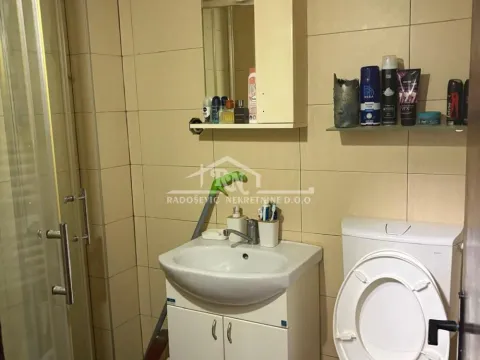 Prodaja, kuća, 215m², Lisović, Barajevo - image 8