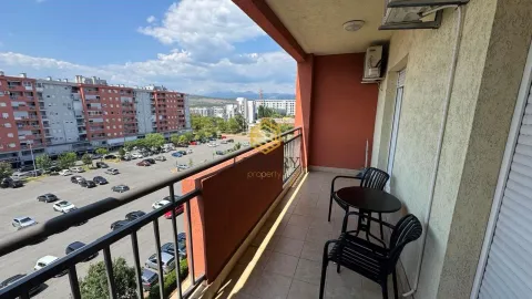 Rent, two bedroom apartment, 78m², City Kvart, Podgorica - image 2