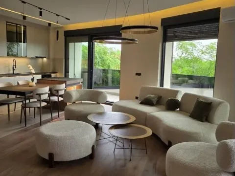 Izdavanje, trosoban stan, 82m², Olimp, Zvezdara Sve Podlokacije - image 3