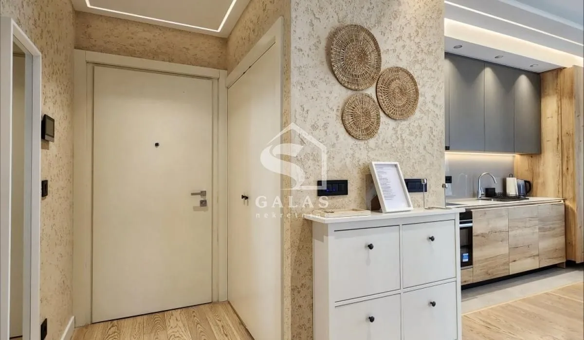 Prodaja, dvosoban stan, 52m², Savski Venac, Beograd
