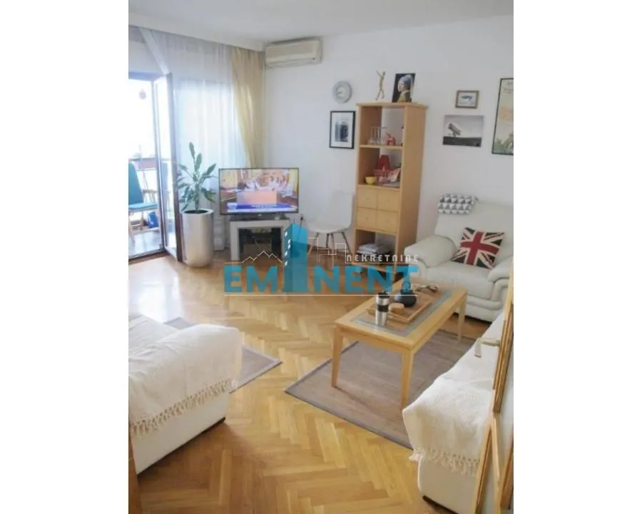 Rent, three bedroom apartment, 90m², Savski Venac, Beograd