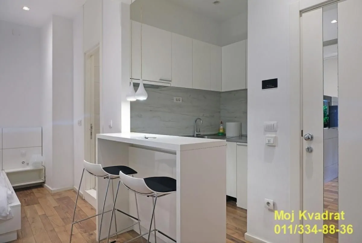 Sale, office space, 171m², Savski Venac, Beograd
