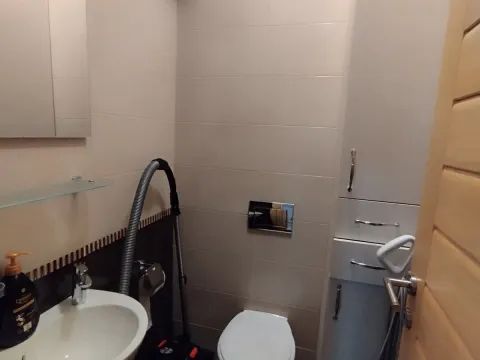 Izdavanje, stan, 100m², Blok 6, Podgorica - image 3