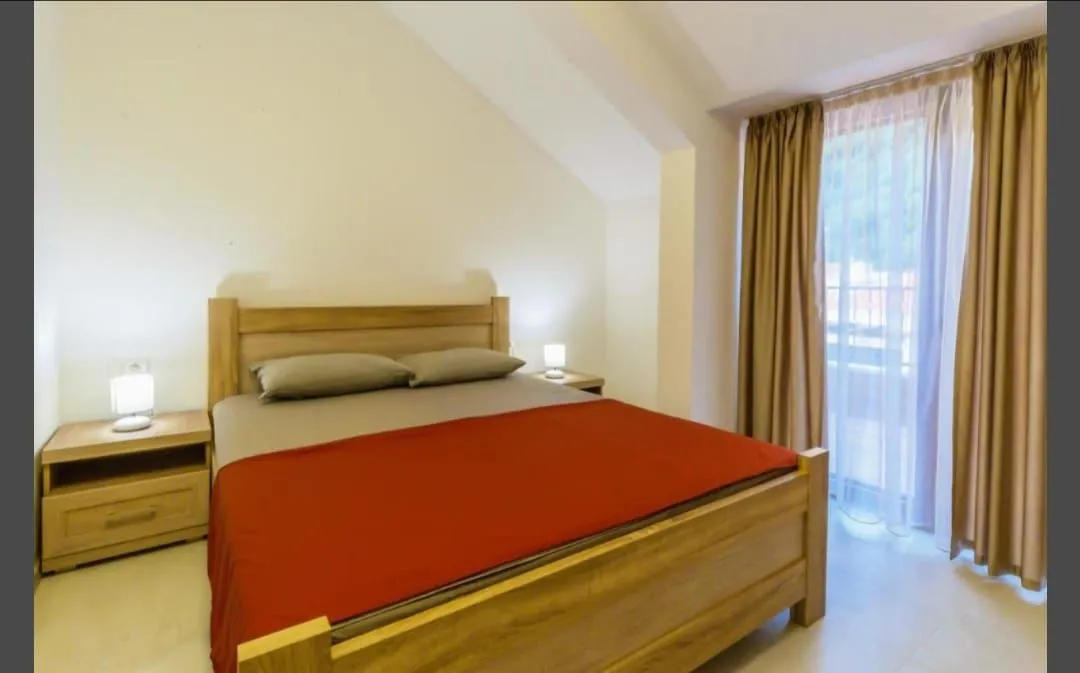 Rent, two bedroom apartment, 120m², Petrovac, Budva