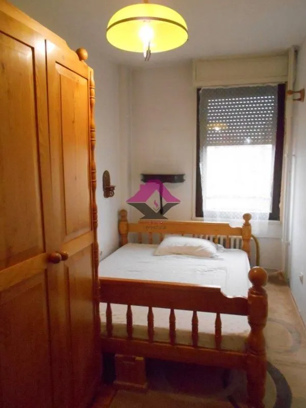 Izdavanje, trosoban stan, 75m², Cerak, Beograd