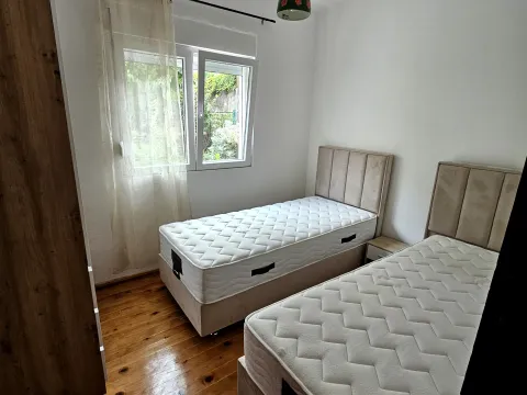 Rent, two bedroom apartment, 75m², Dobrota, Kotor - image 4