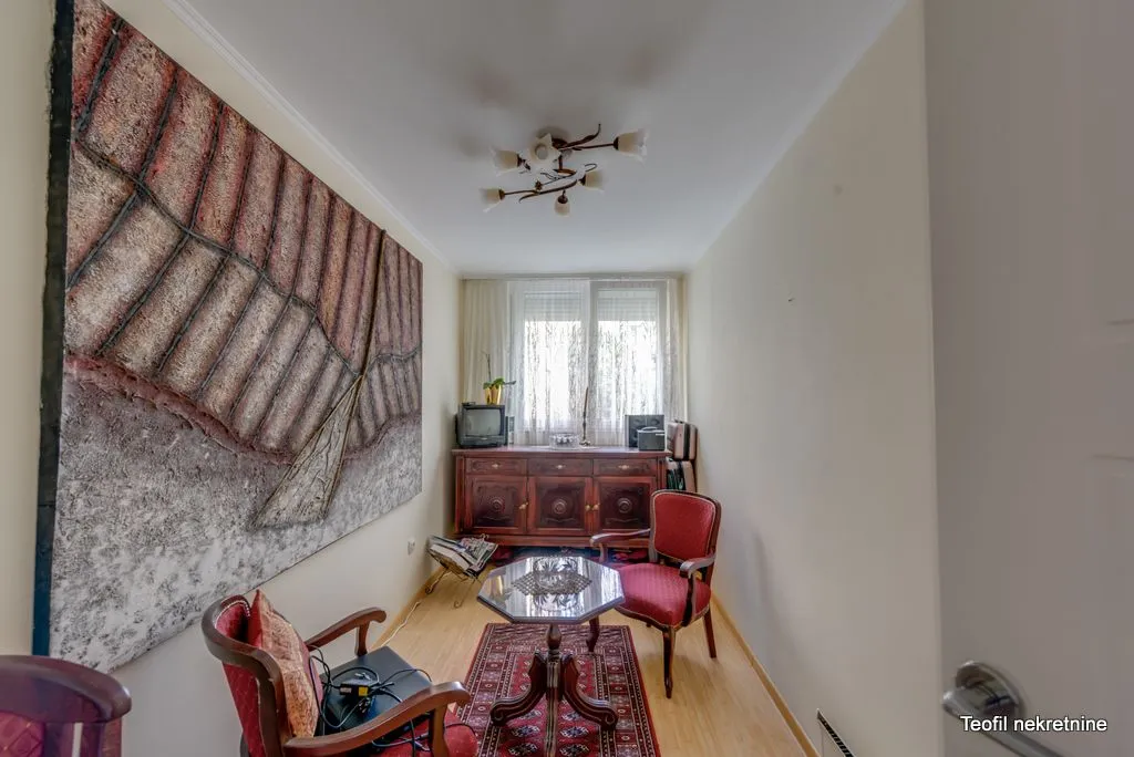 Sale, two bedroom apartment, 50m², Zvezdara, Zvezdara Sve Podlokacije