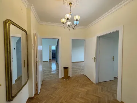 Izdavanje, poslovni prostor, 135m², Senjak, Beograd - image 2