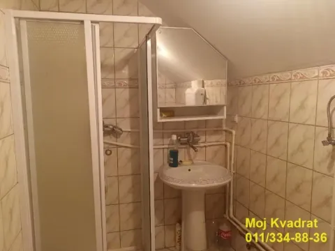 Sale, house, 260m², Srebrno jezero, Veliko Gradište - image 13