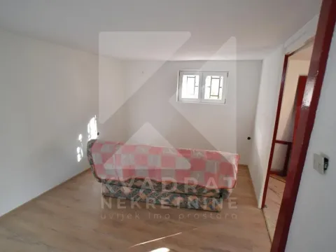 Rent, one bedroom apartment, 40m², Stari Aerodrom, Podgorica - image 3
