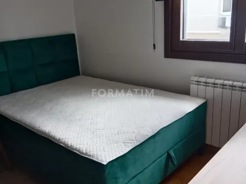 Izdavanje, trosoban stan, 55m², Kluz, Zvezdara Sve Podlokacije - image 13