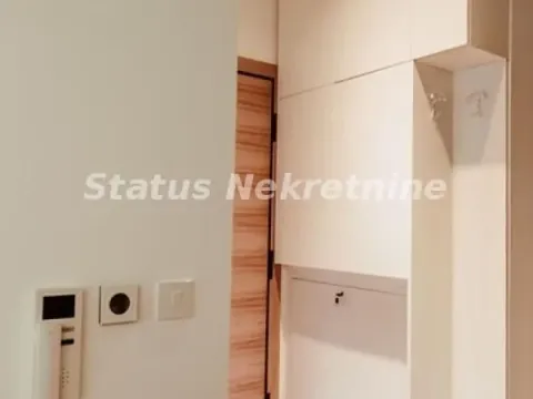 Izdavanje, dvosoban stan, 42m², Centar, Novi Sad - image 11