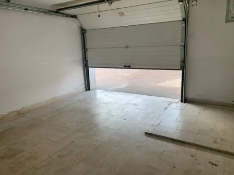 Rent, house, 260m², Zagorič, Podgorica - image 8