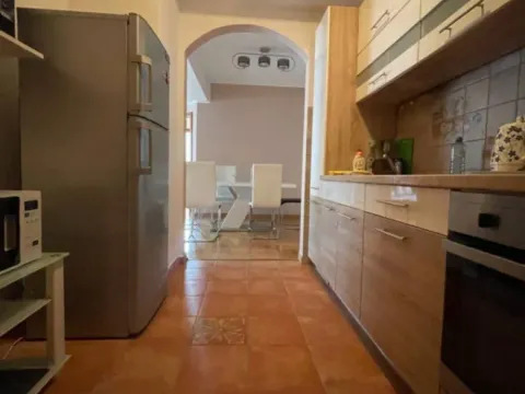 Sale, three bedroom apartment, 136m², Rozino, Budva - image 8