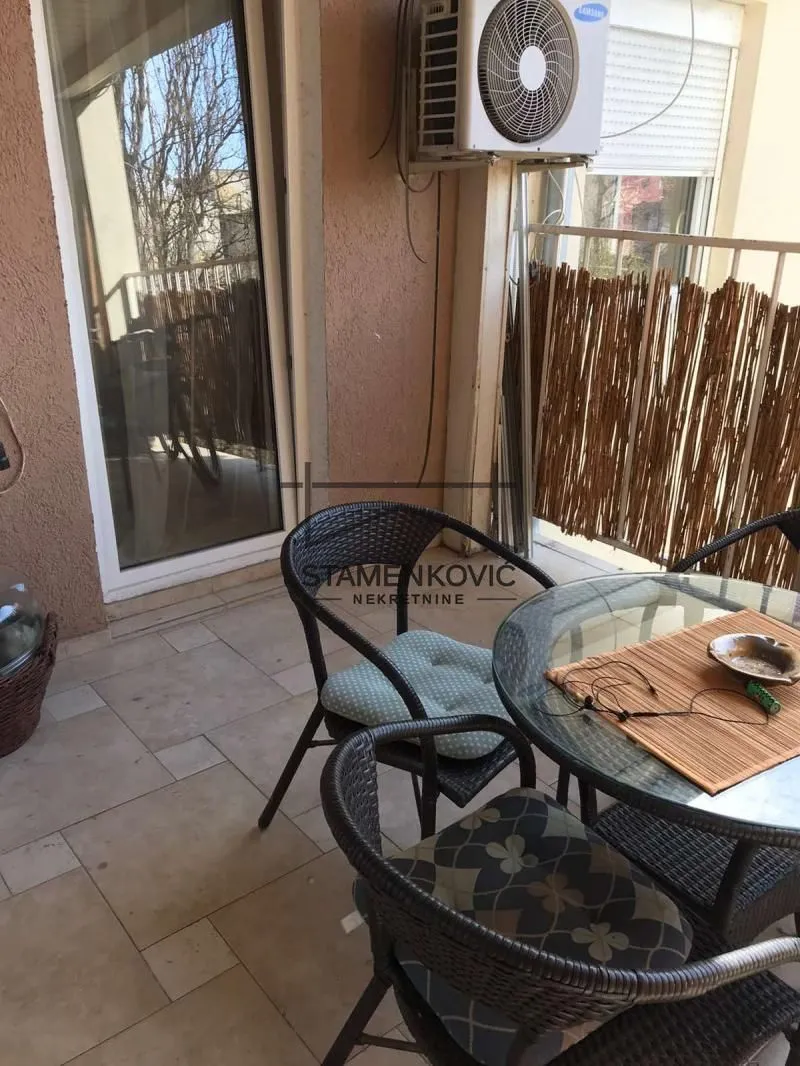 Prodaja, trosoban stan, 98m², Novi Sad Sve Podlokacije, Novi Sad