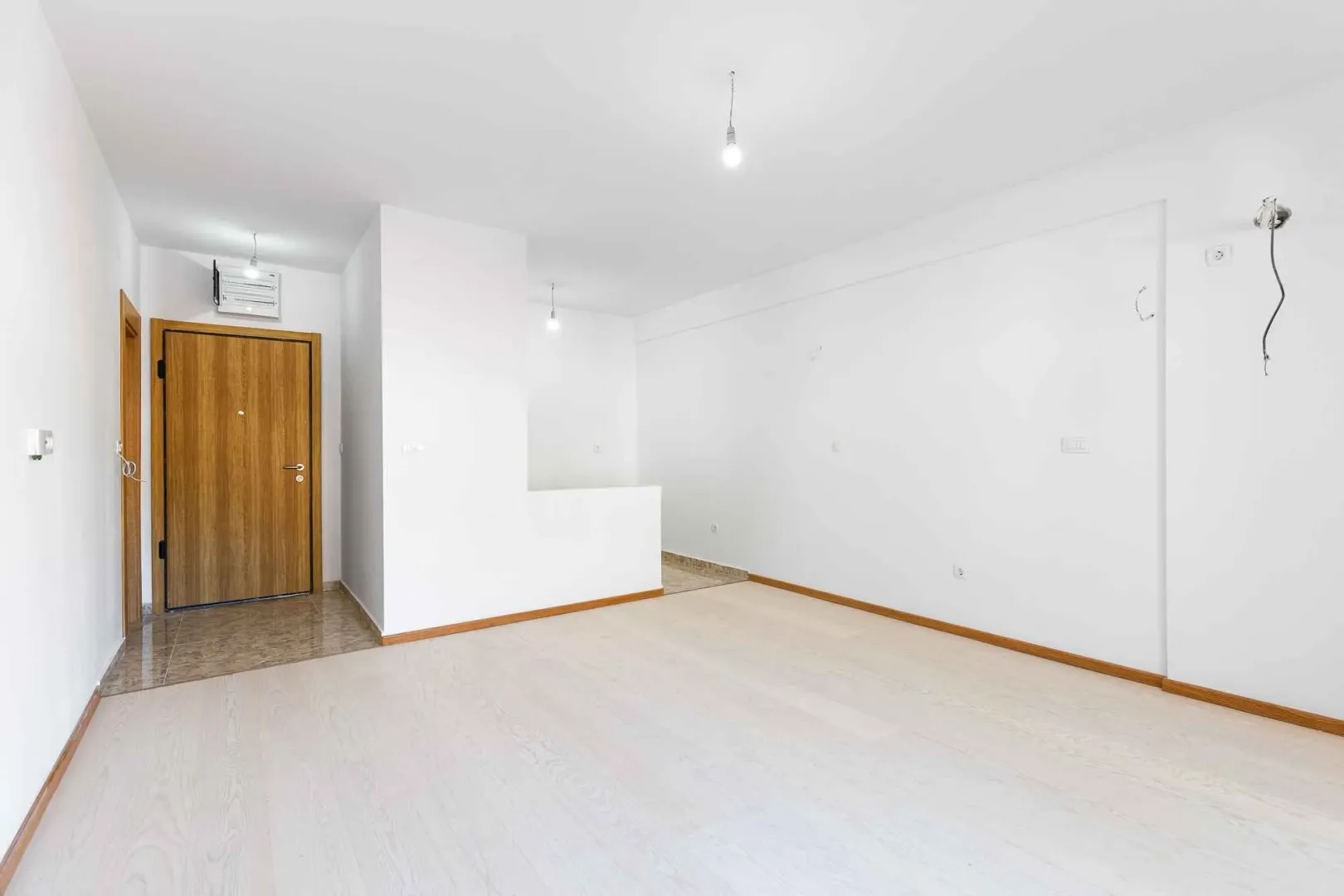 Prodaja, trosoban stan, 79m², Budva, Crna Gora