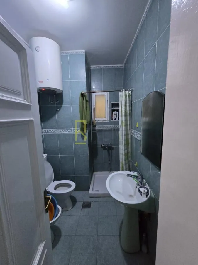 Prodaja, trosoban stan, 72m², Kotor, Crna Gora