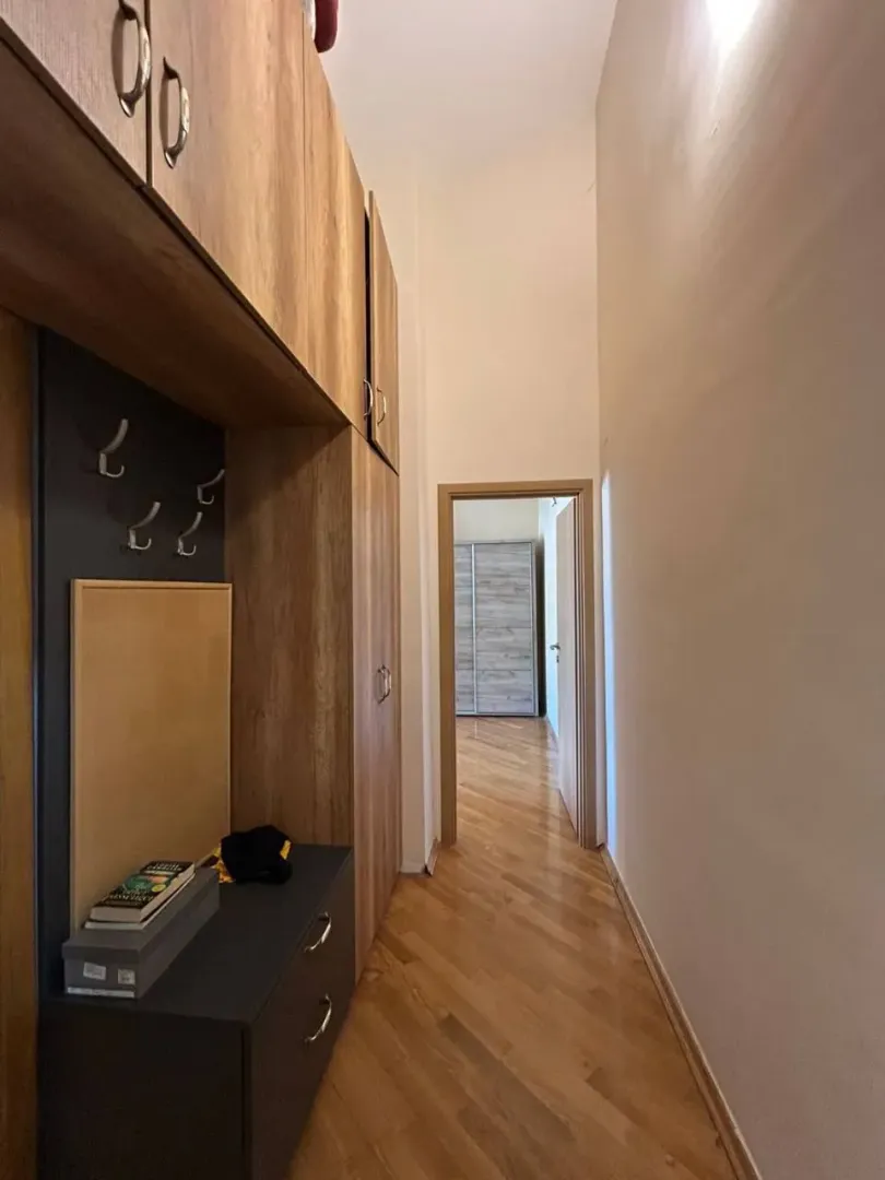 Prodaja, dvosoban stan, 77m², Centar, Budva