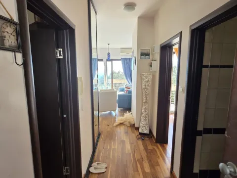 Prodaja, trosoban stan, 57m², Centar, Budva - image 15